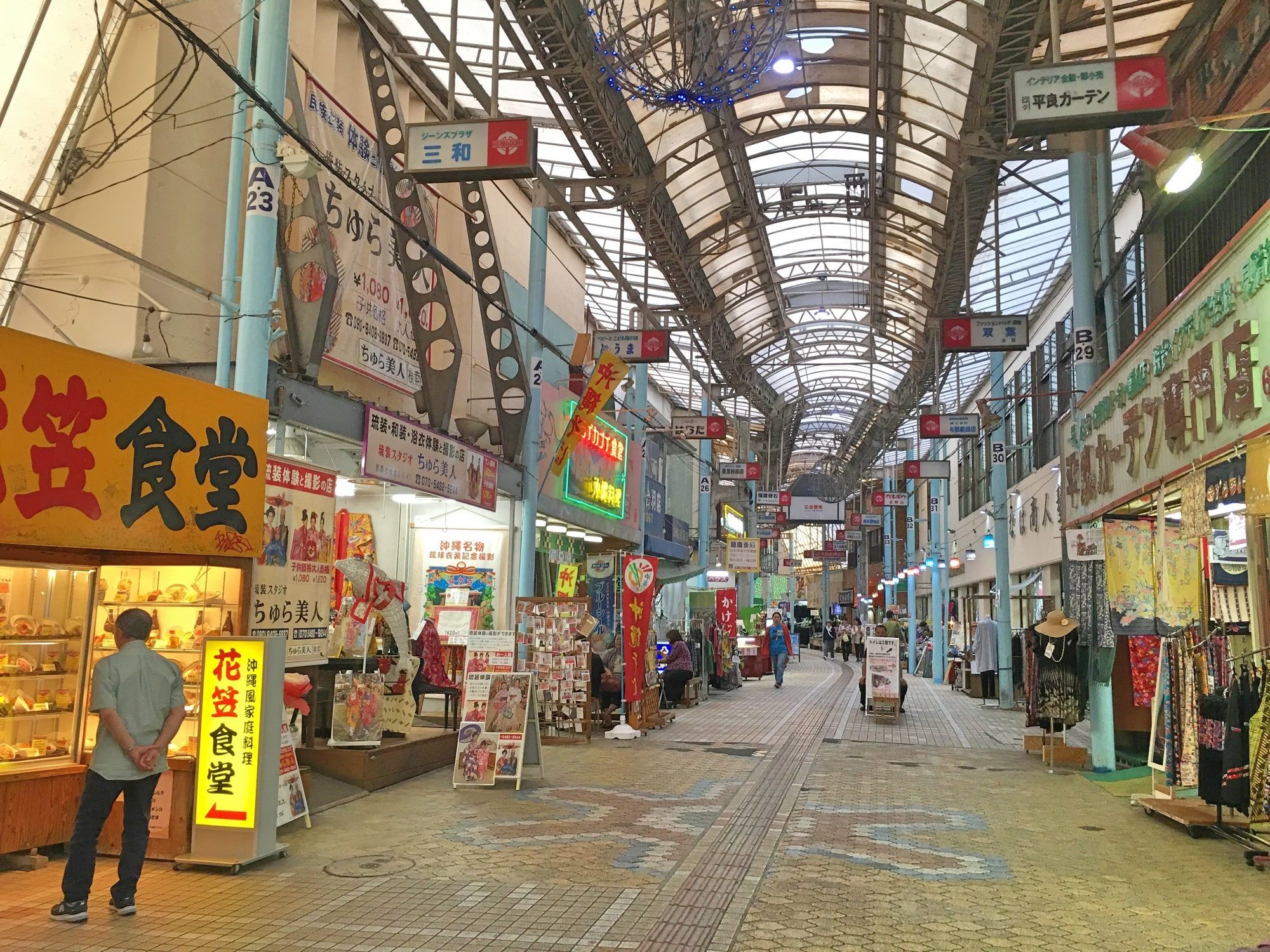 那霸 福富旅馆 - 只限女性酒店 外观 照片